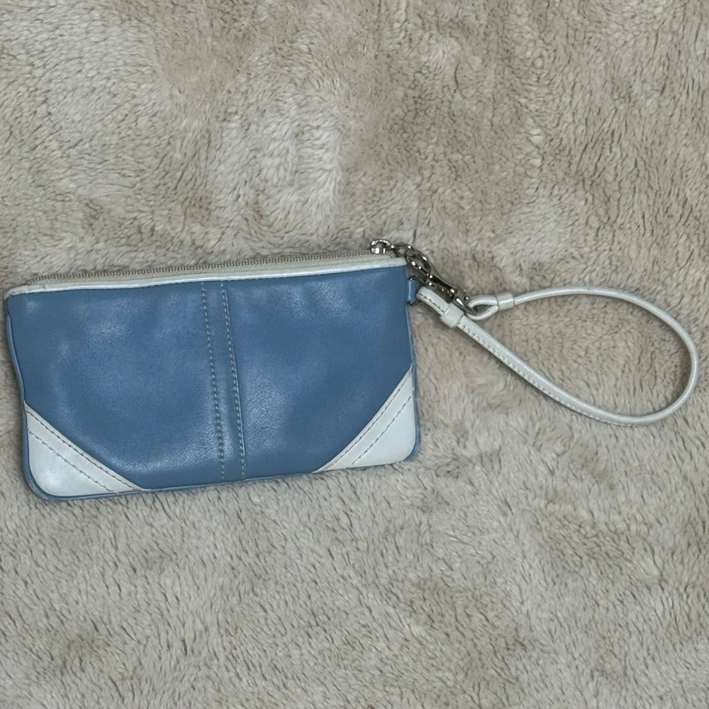 Coach Blue and White Leather Wristlet EUC 7.5